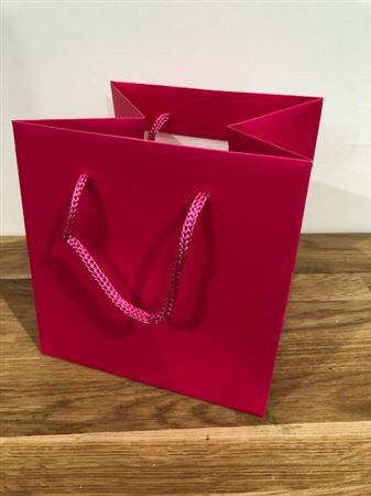 Flower Hand Tied / Gift Bag 17 x 17 x 17cm Hot Pink