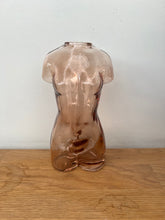 Load image into Gallery viewer, Silhoutte Female Glass Vase 15.5 x 8 x 6cm - Pink
