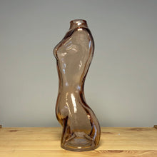 Load image into Gallery viewer, Silhoutte Female Glass Vase 24.5 x 13.5 x 9.5cm - Pink
