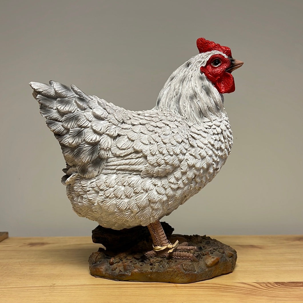 Decorative Hen Standing 20 x 18x 11cm - White