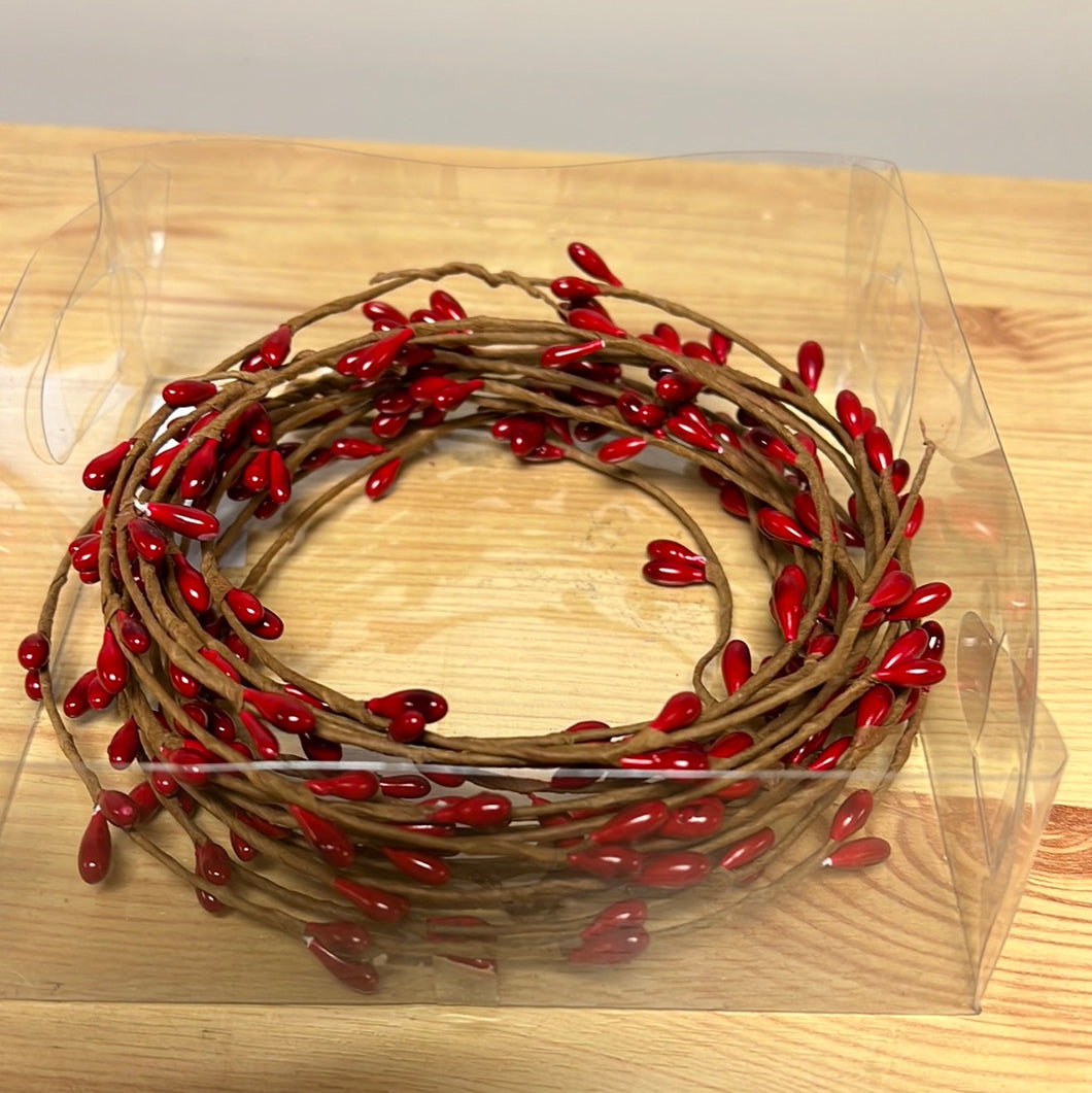 Garland In Box - Red