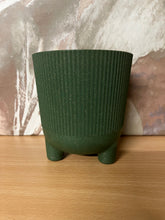 Load image into Gallery viewer, Pot Cortado 17.5 x 16cm Green
