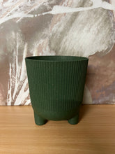 Load image into Gallery viewer, Pot Cortado 17.5 x 16cm Green
