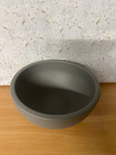 Load image into Gallery viewer, Axel Bowl 18 x 9cm Grey
