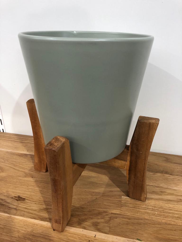 Viggo Pot With Stand 19x20cm - Sage Green