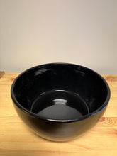 Load image into Gallery viewer, Ceramic Bowl 18.5 x 9cm Black
