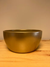 Load image into Gallery viewer, Ceramic Bowl 18.5 x 9cm Gold
