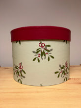 Load image into Gallery viewer, Oh Mistletoe Hat Boxes Set of 3
